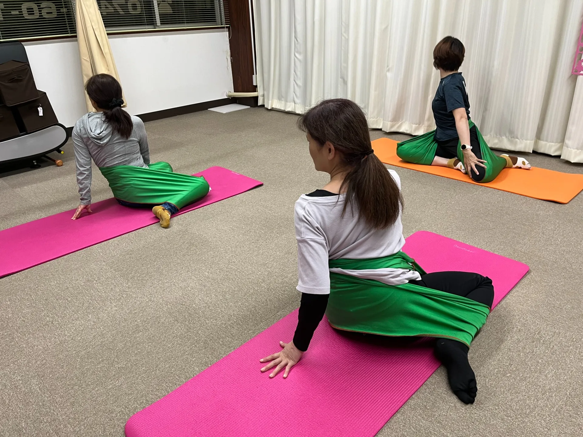 【滋賀】初心者でも簡単に始められるトレーニング「ストレッチーズ」